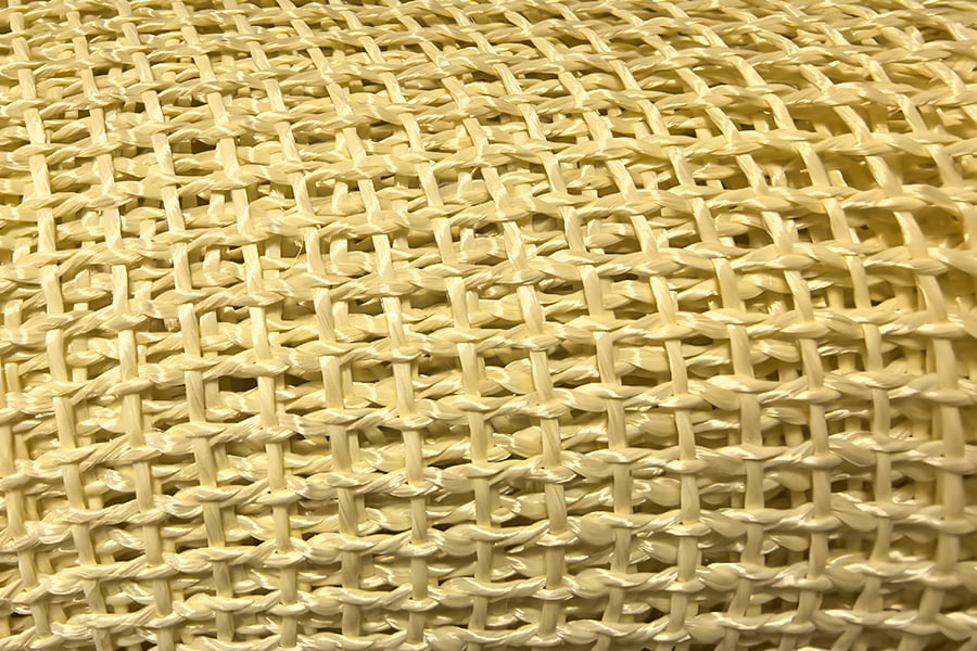 High-strength aramid reinforced Mesh Fabric Roll – para sa composite basic materials High-strength aramid reinforced Mesh Fabric Roll – para sa composite basic materials